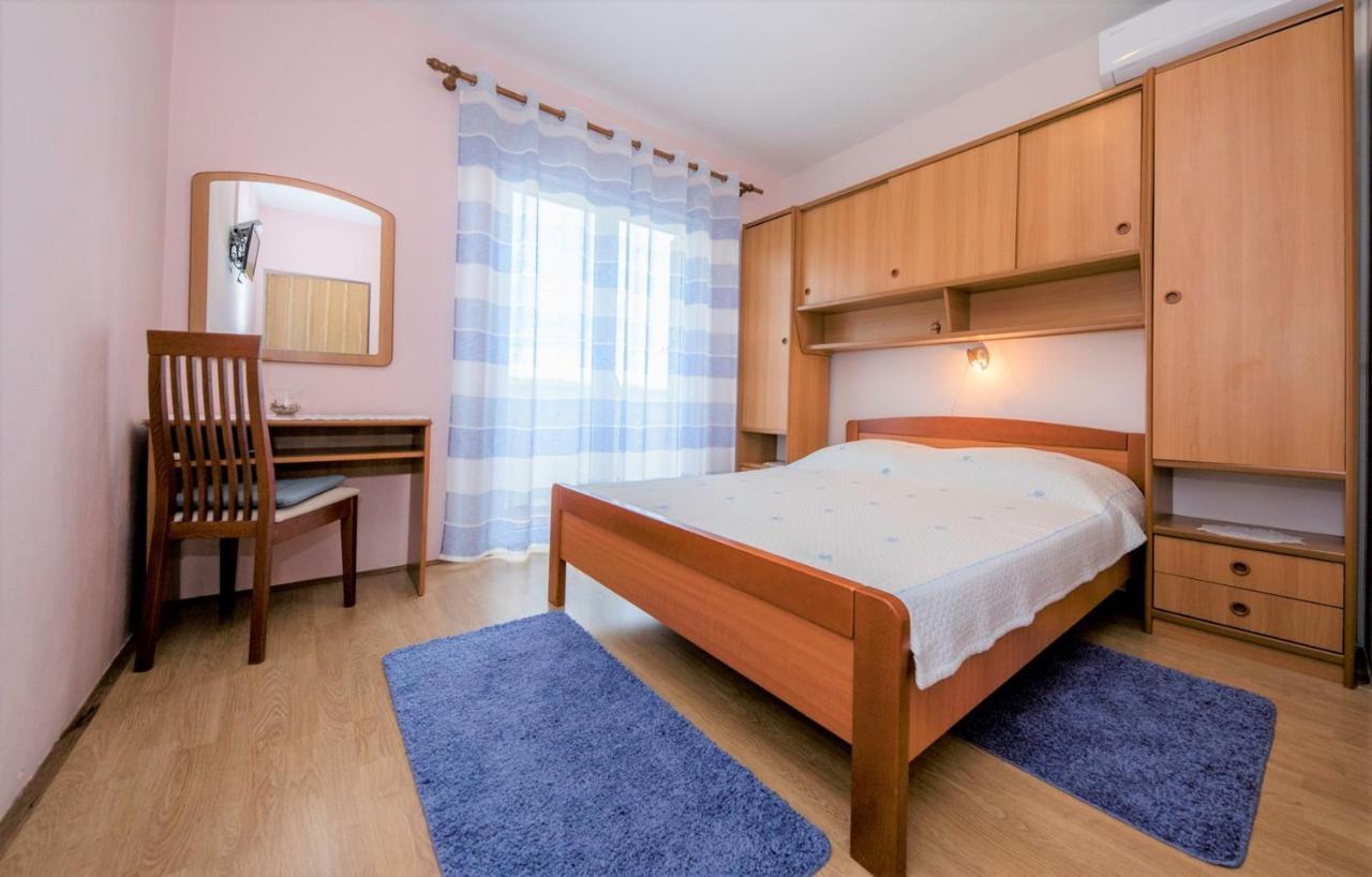 App&Rooms Anica Kampor Exteriér fotografie
