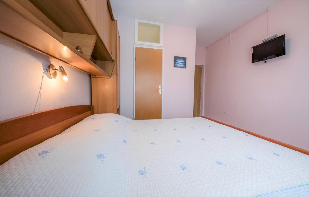 App&Rooms Anica Kampor Exteriér fotografie