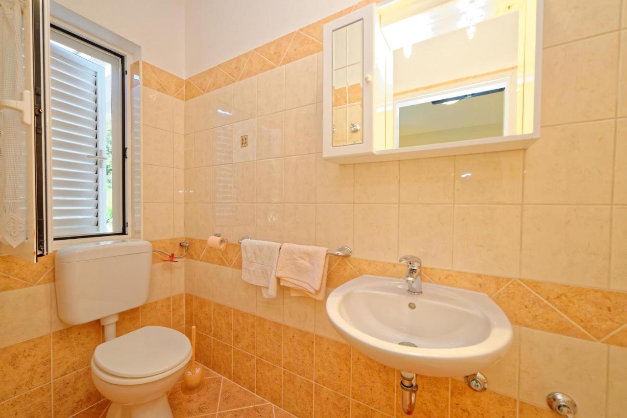 App&Rooms Anica Kampor Exteriér fotografie